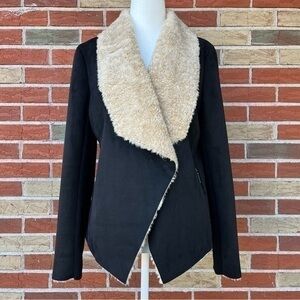 Bernardo Faux Suede Sherpa Black Tan Faux Fur Waterfall Long Sleeve Jacket 🧥